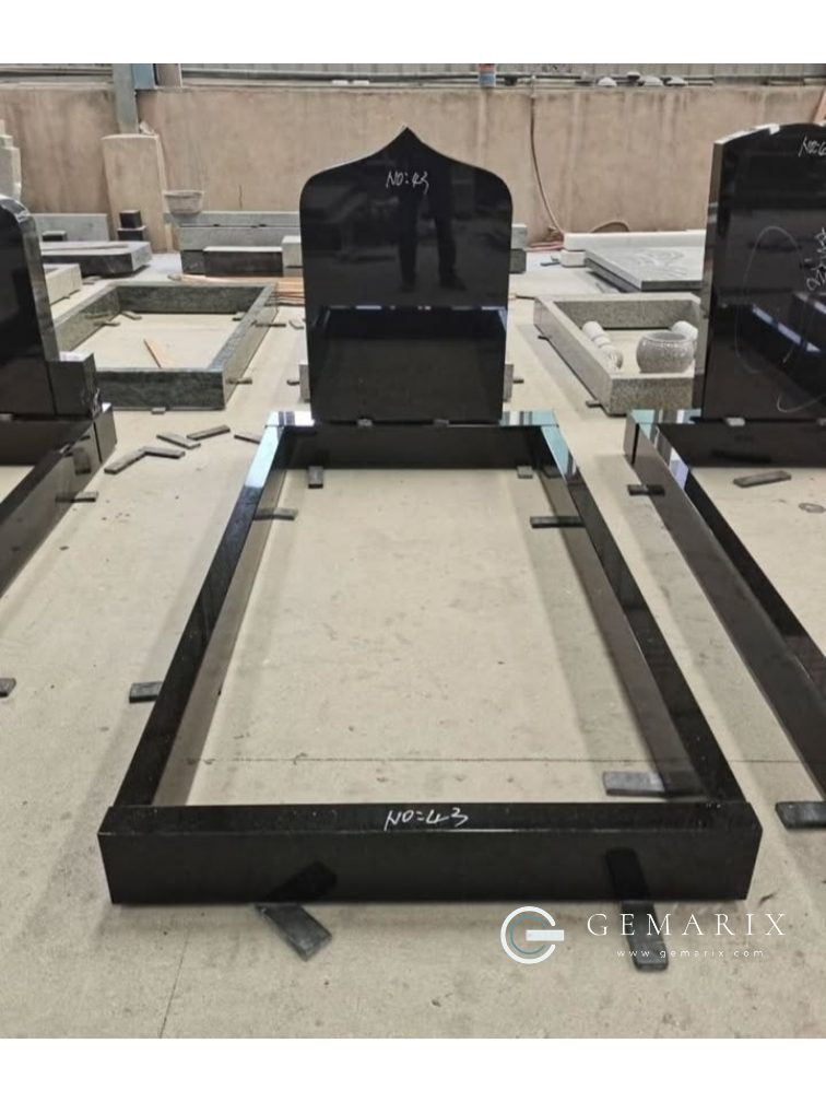 Black Granite Headstone Ogee Kerb